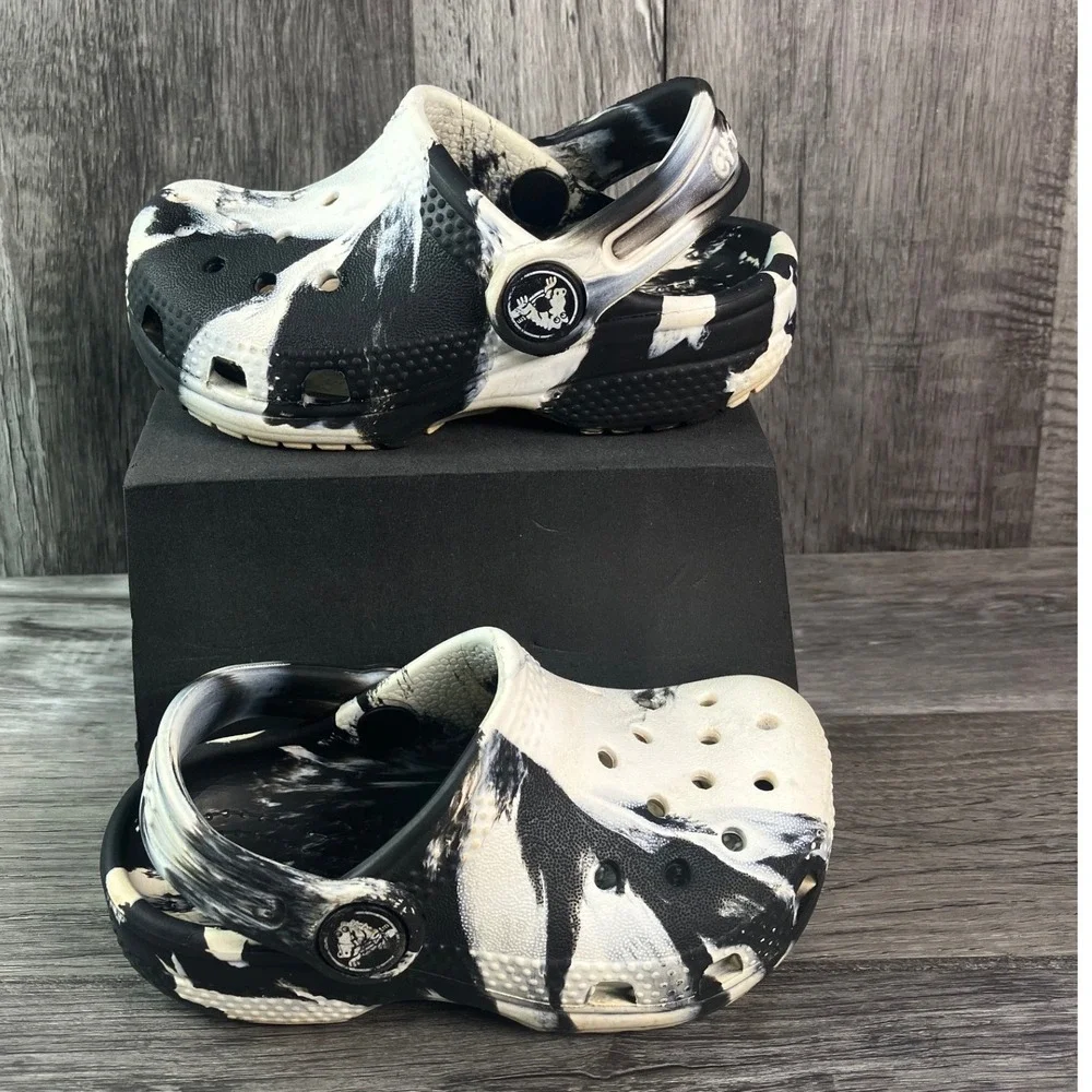 Crocs Classic Marbled Clog Black White Toddler Size C6 Slip On Shoes